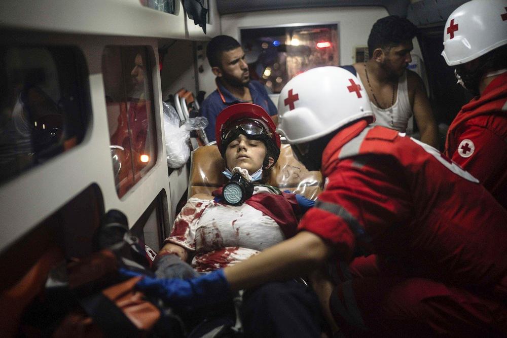 المستشفيات اللبنانية تعاني أصلا من الاكتظاظ بسبب العدد الهائل لمصابي انفجار مرفأ بيروت