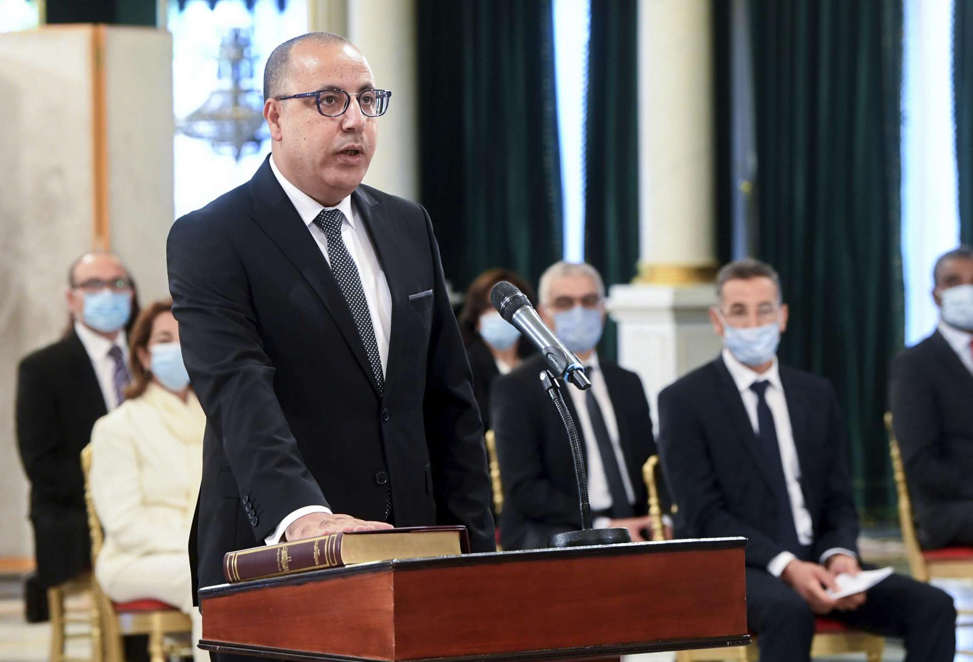 رئيس الحكومة التونسية هشام المشيشي يؤدي اليمين الدستورية