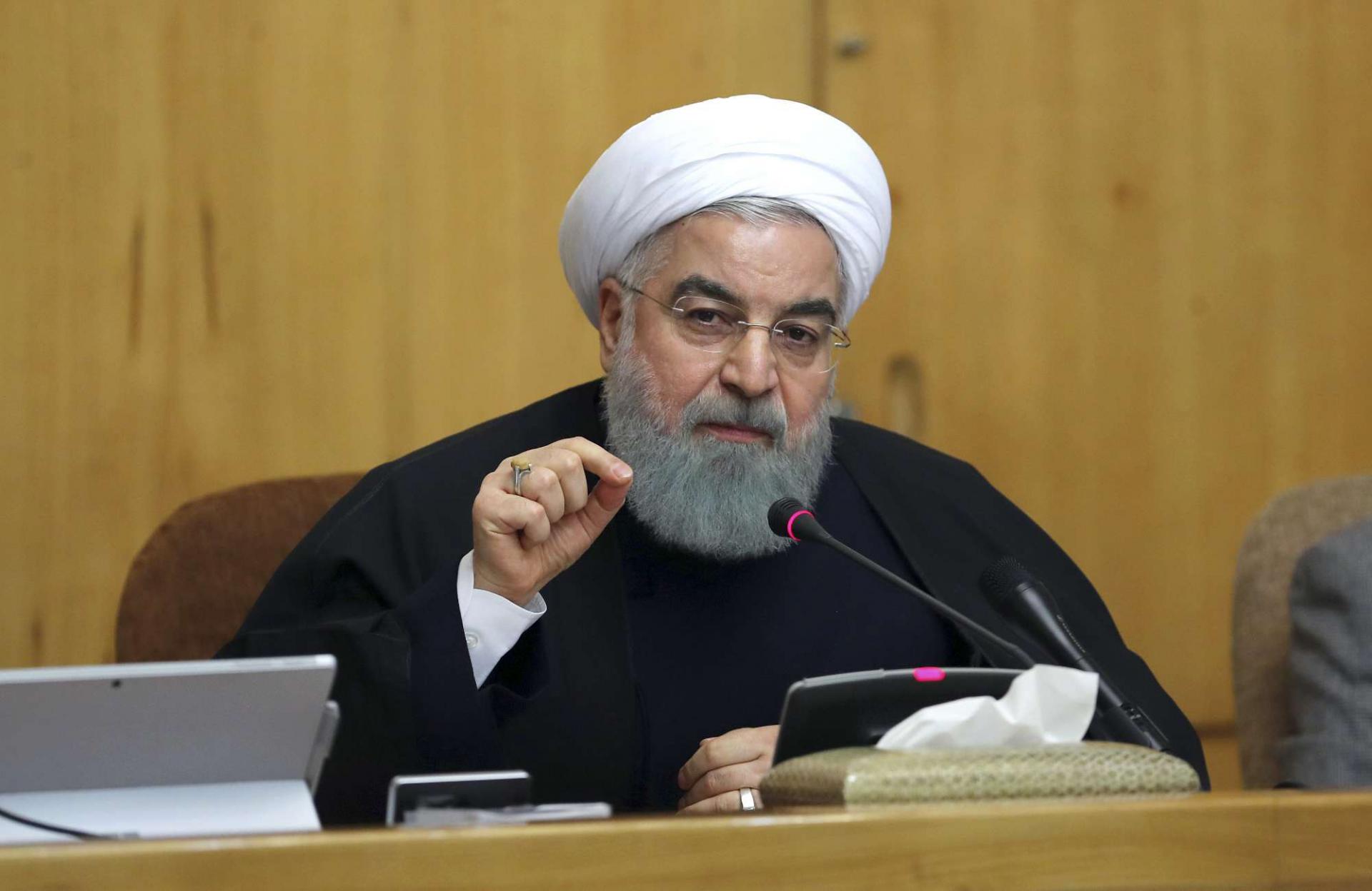 روحاني يوجه غضب الإيرانيين إلى البيت الأبيض