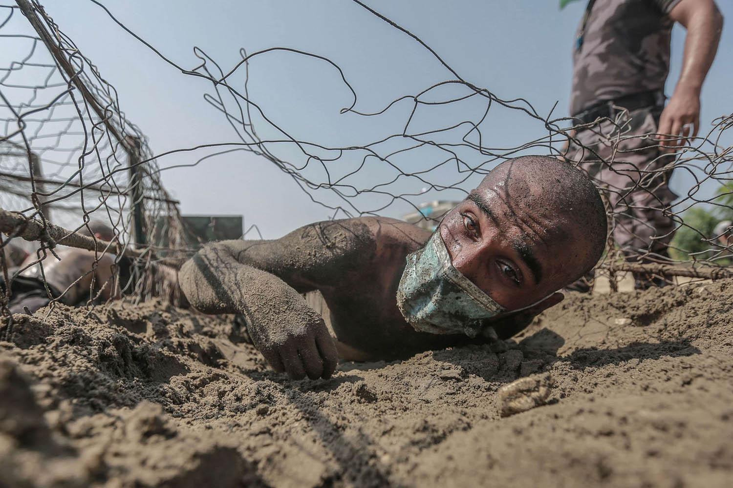مقاتل من حماس اثناء التدريب في غزة