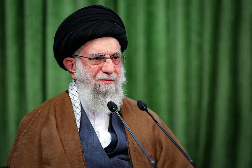 الزعيم الإيراني الأعلى آية الله علي خامنئي 