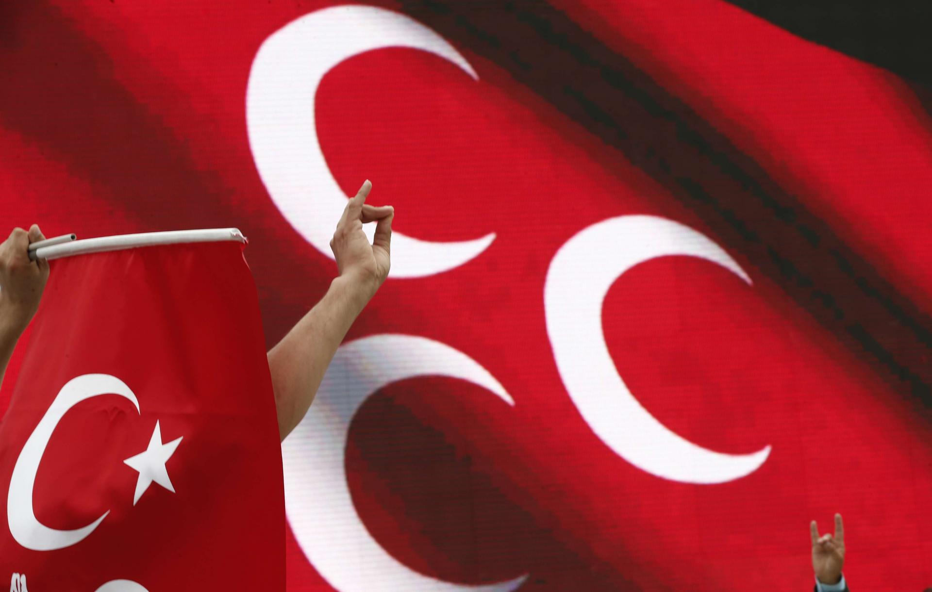 تركيا المنتقدة للعنصرية اكبر داعم للقومية المتعصبة