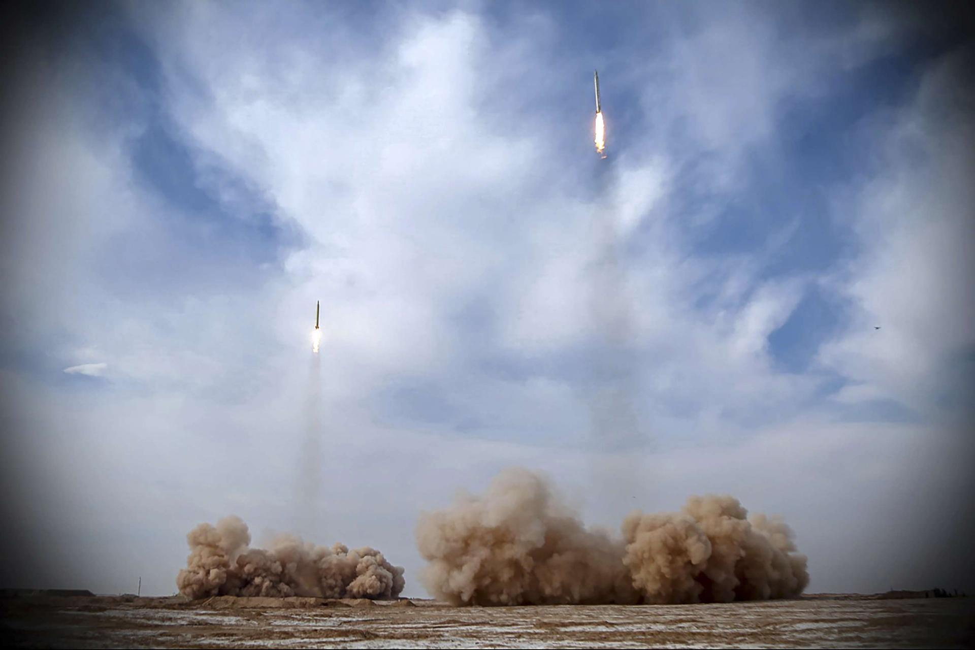 طهران تكثف تهديداتها في خضم التوتر مع واشنطن