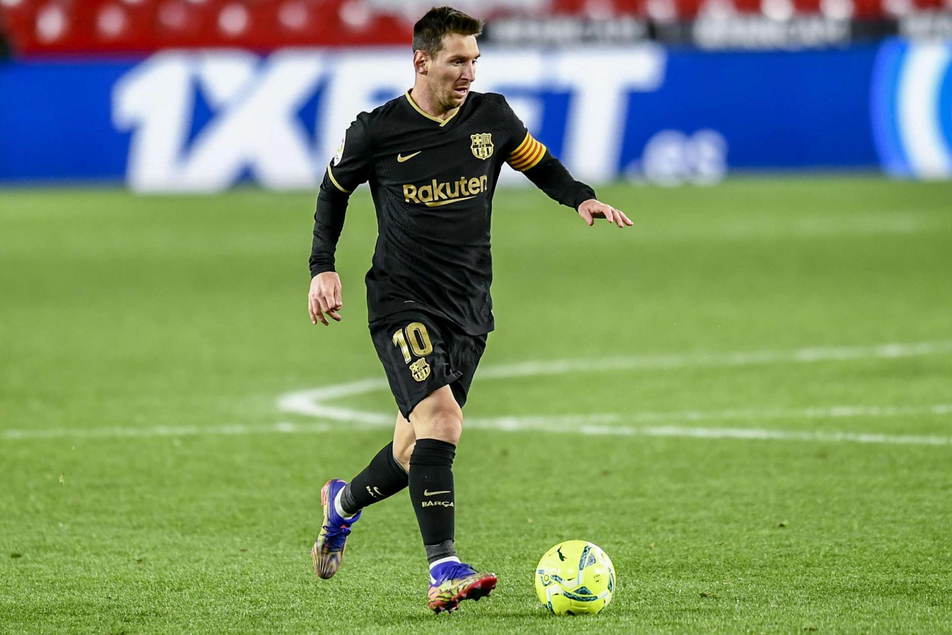 الفريق الكاتالوني في المركز الثالث بفارق نقطتين عن الغريم ريال مدريد