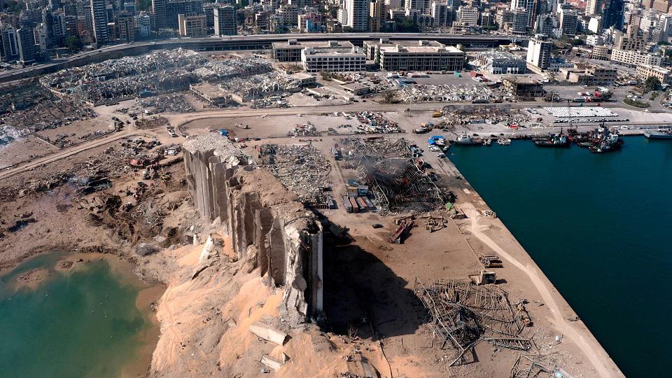 الغموض يحيط بالتحقيقات في انفجار بيروت