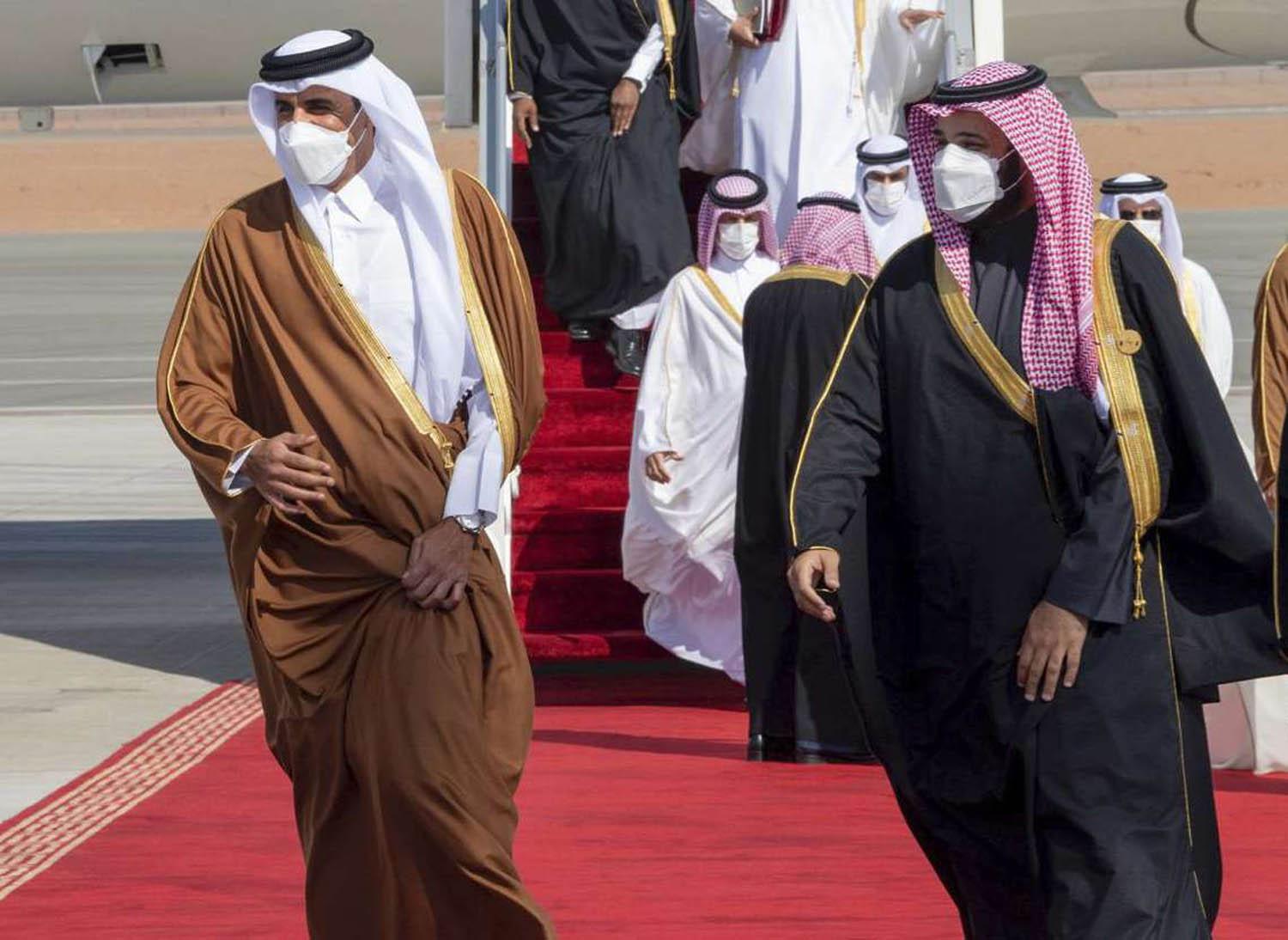 ولي العهد السعودي الأمير محمد بن سلمان يستقبل أمير قطر الشيخ تيمي بن حمد في العلا بالسعودية