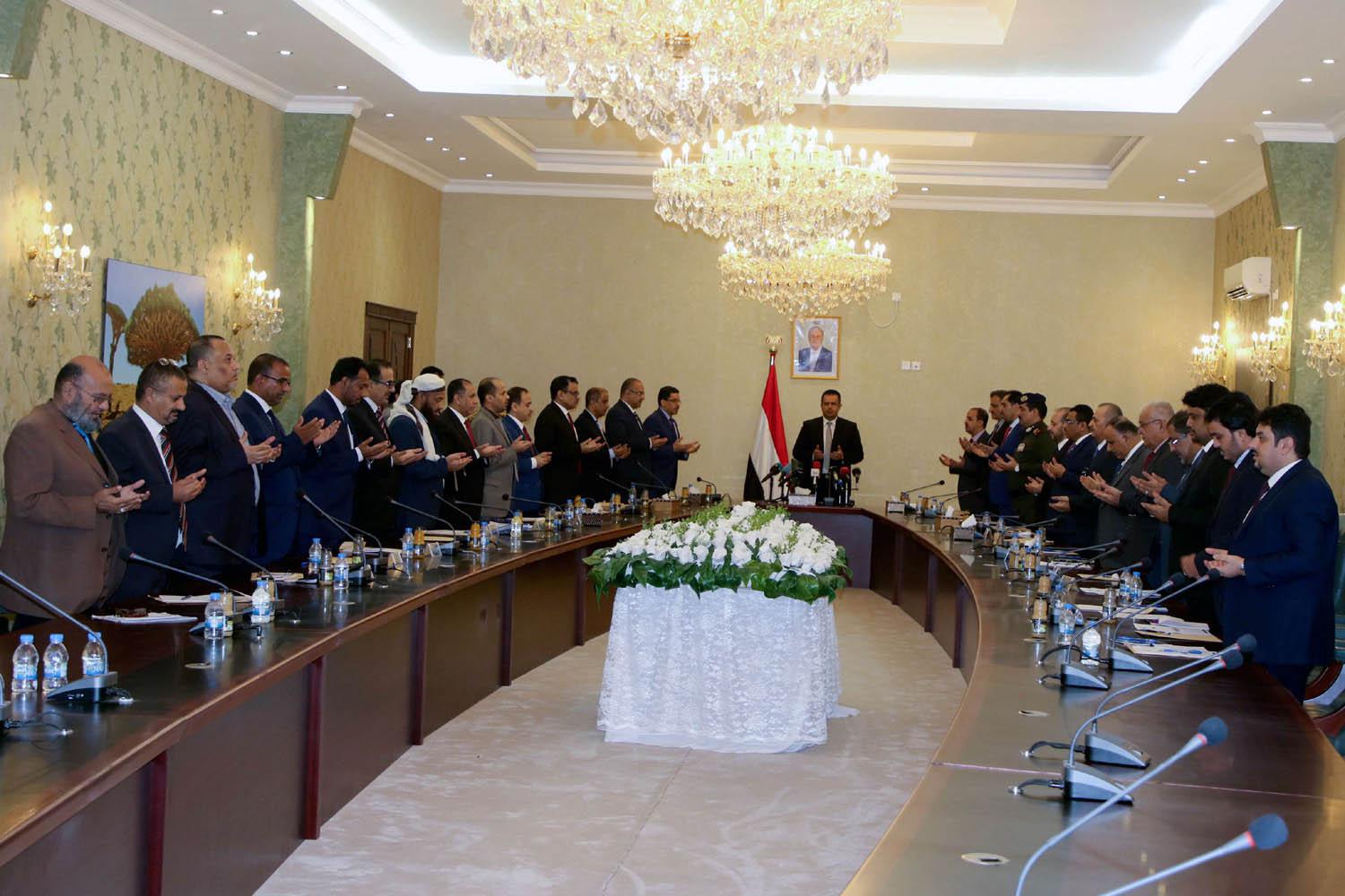 أول اجتماع للحكومة اليمنية الجديدة في عدن