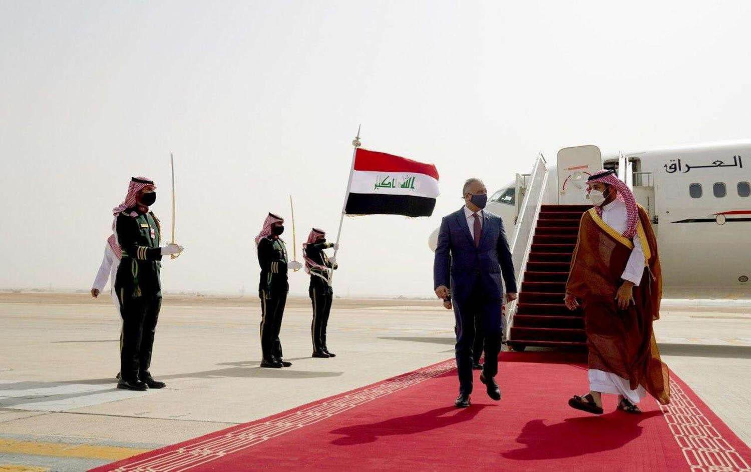 ولي العهد السعودي الأمير محمد بن سلمان يستقبل رئيس الوزراء العراقي مصطفى الكاظمي