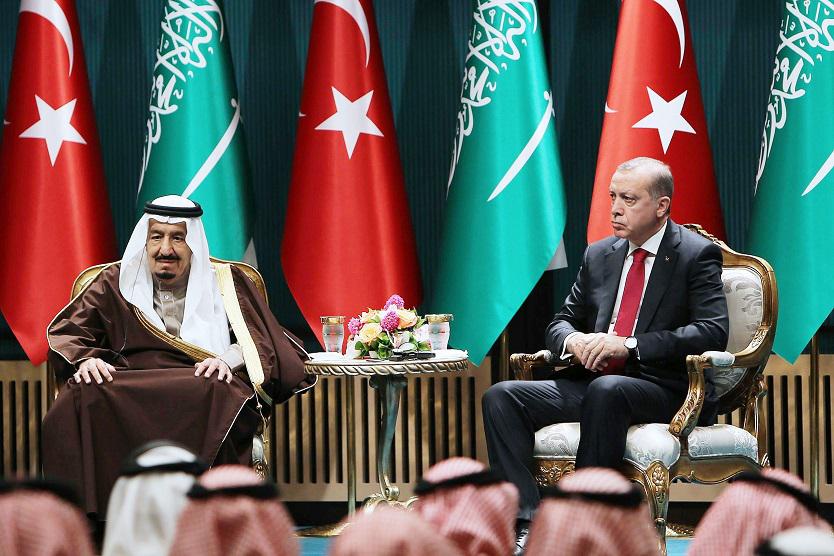 الرئيس التركي رجب طيب اردوغان في لقاء مع العاهل السعودي الملك ساكان بن عبدالعزيز