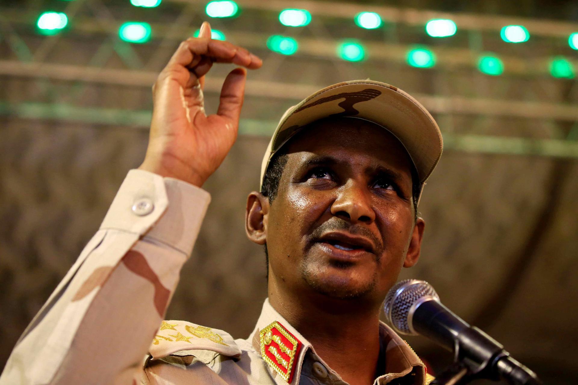 محمد حمدان دقلو النائب الأول لرئيس مجلس السيادة السوداني