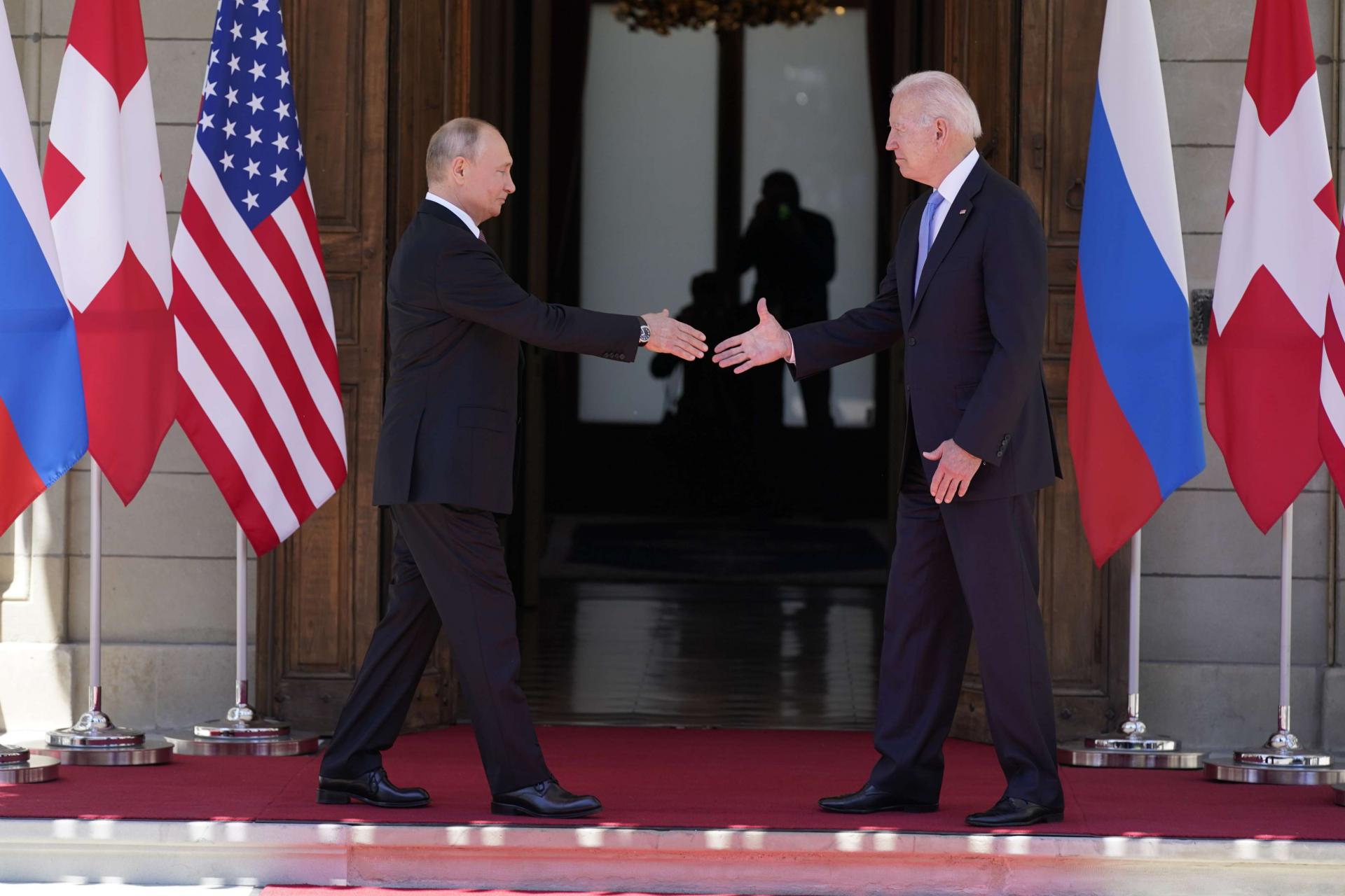 ليس من الممكن ضمان استقرار العلاقات الأميركية الروسية