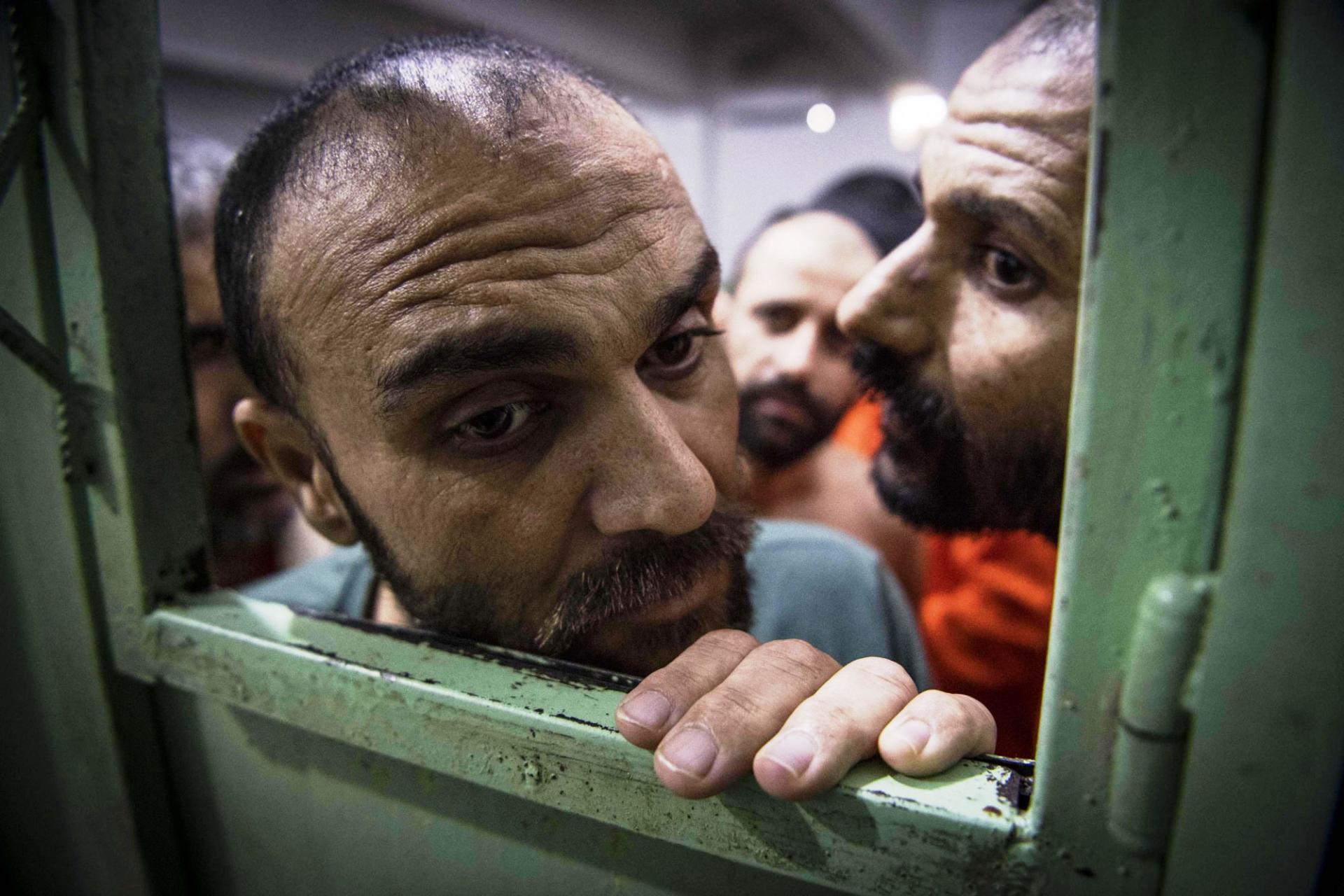 المعتقلون في السجون السورية