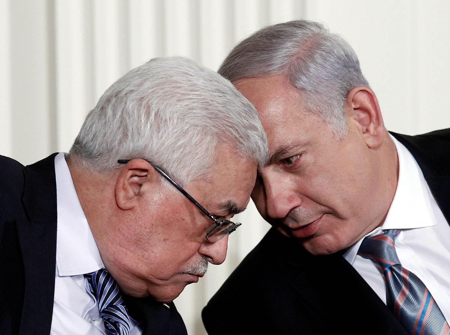 الرئيس الفلسطيني محمود عباس ورئيس الوزراء الإسرائيلي المقال بنيامين نتانياهو