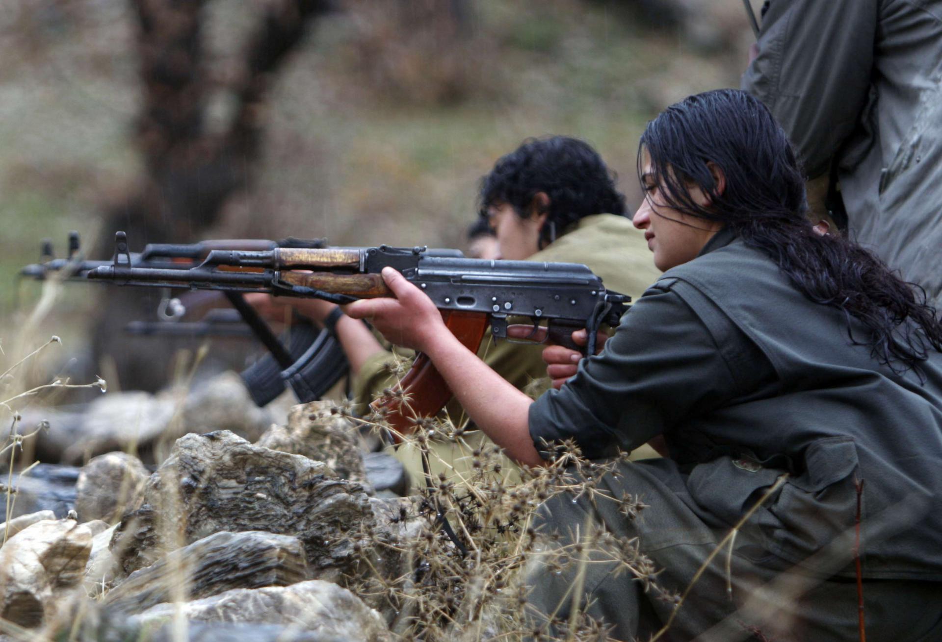 حزب العمال الكردستاني يخوض منذ عقود تمردا مسلحا ضد الدولة التركية