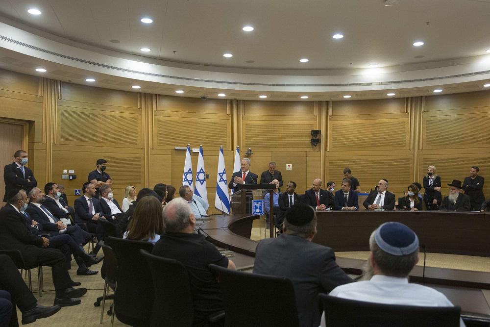 الحكومة الإسرائيلية الجديدة تواجه تحديات صعبة