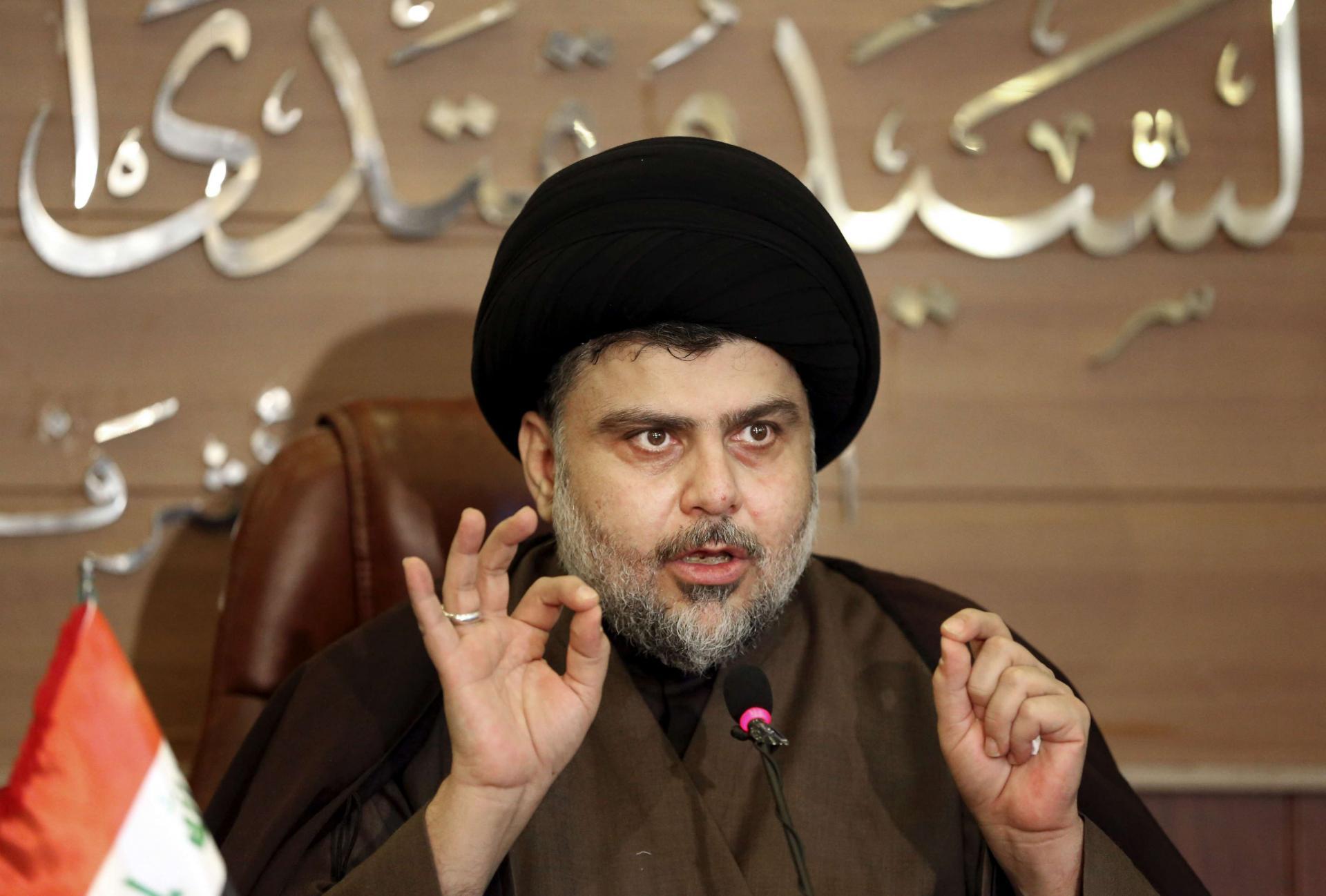 رجل الدين العراقي الشيعي مقتدى الصدر 