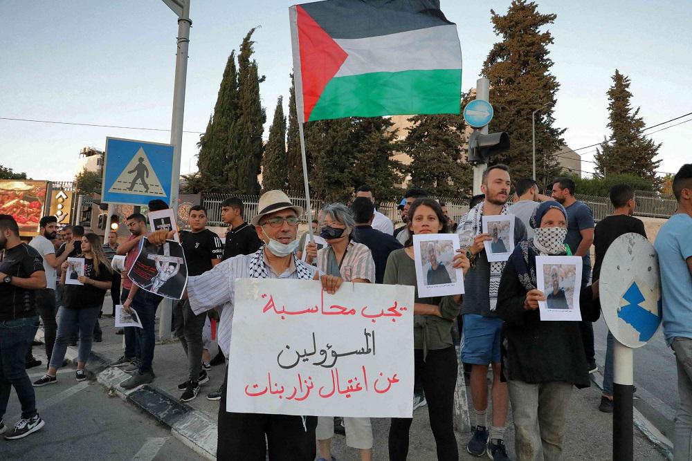 الاحتجاجات على وفاة المعارض نزار بنات