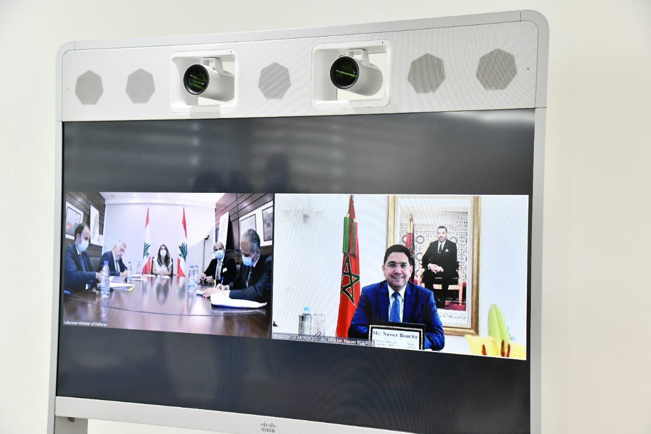 وزير الخارجية المغربي ناصر بوريطة وزينة عكر نائبة رئيس مجلس الوزراء ووزيرة الخارجية والمغتربين بالوكالة 