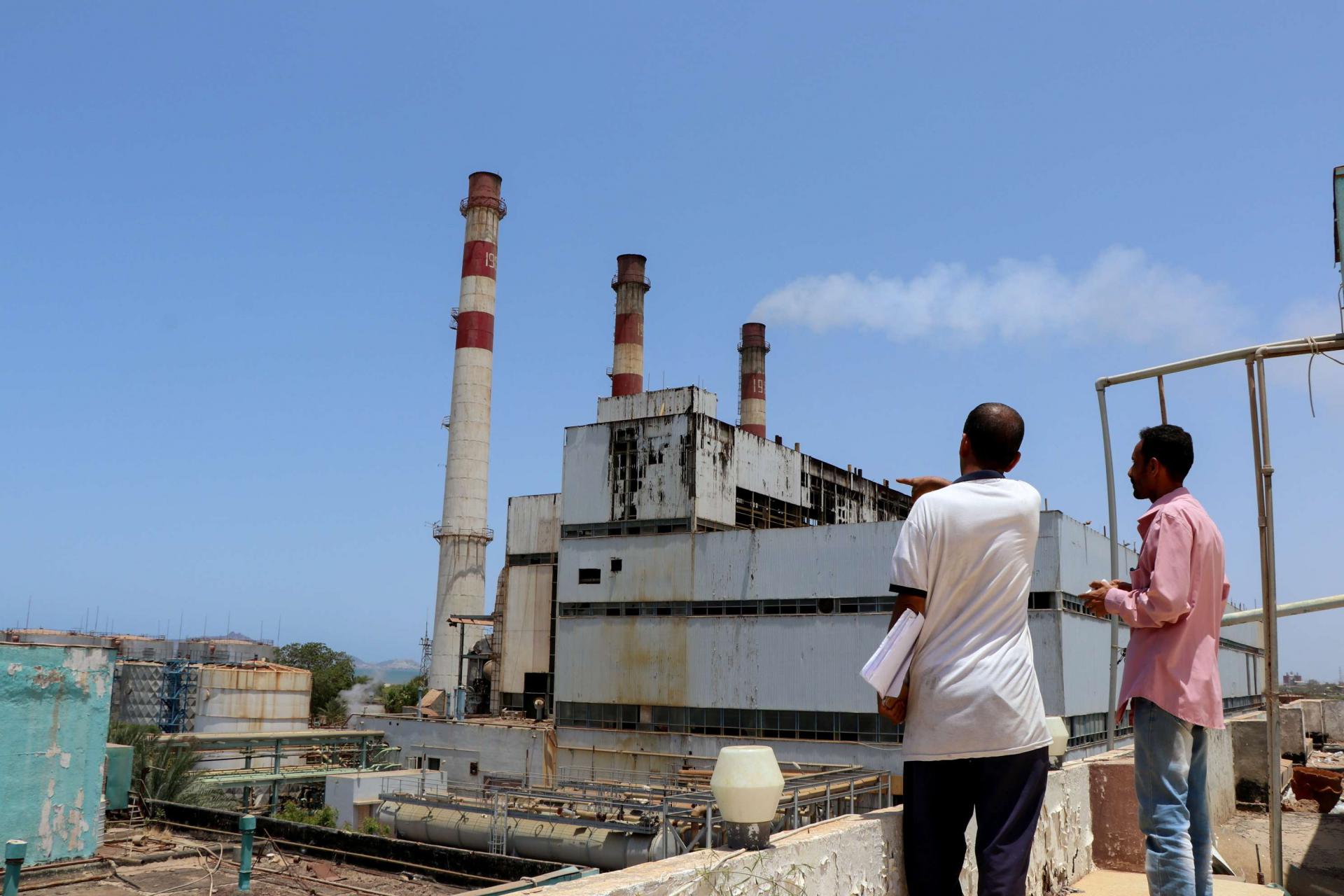 قطاع الكهرباء لا يزال متهالكا بعد ست سنوات على تحرير عدن من حركة الحوثي