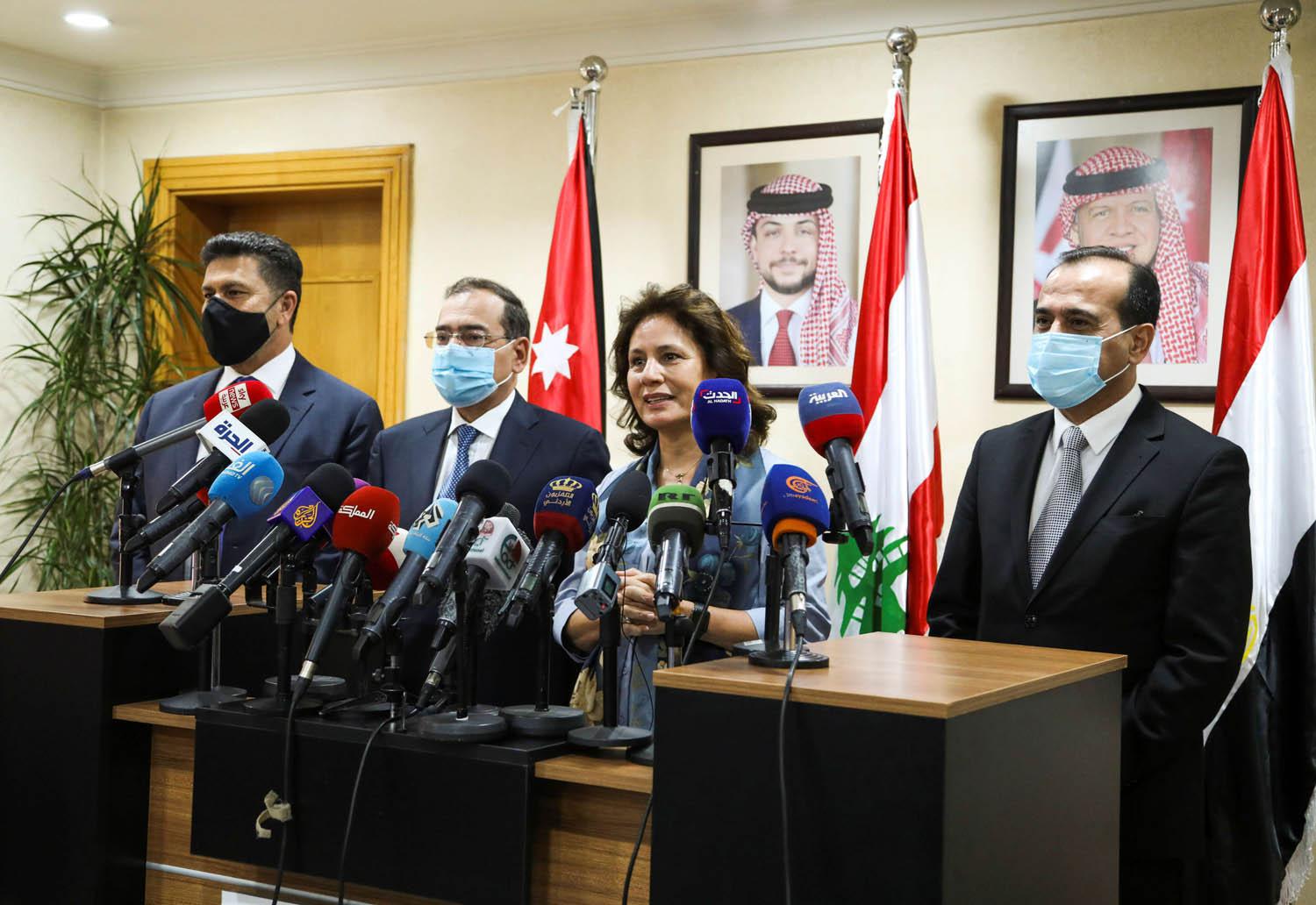 وزراء الطاقة في سوريا والاردن ومصر لبنان في اجتماع في عمان