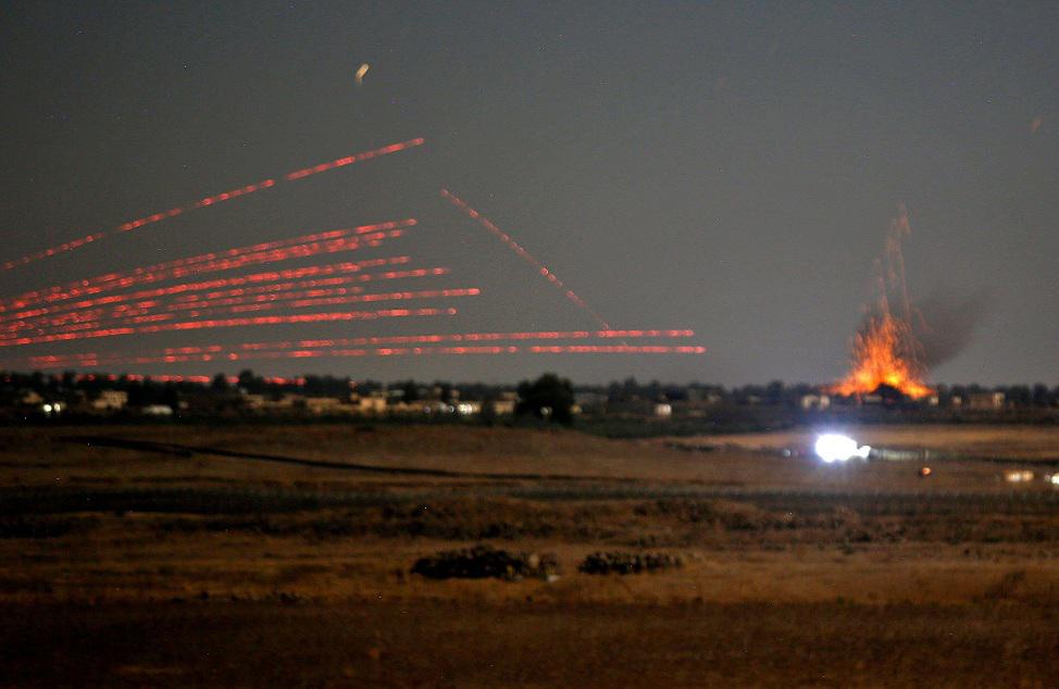 إسرائيل تقصف باستمرار أهداف تابعة لحزب الله وإيران في سوريا