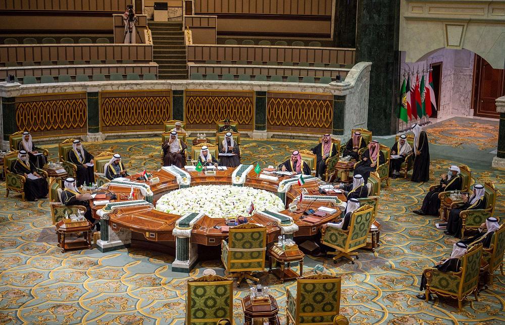 البيان الختامي للقمة الخليجية يؤكد على ضرورة العمل الجماعي لمواجهة التحديات