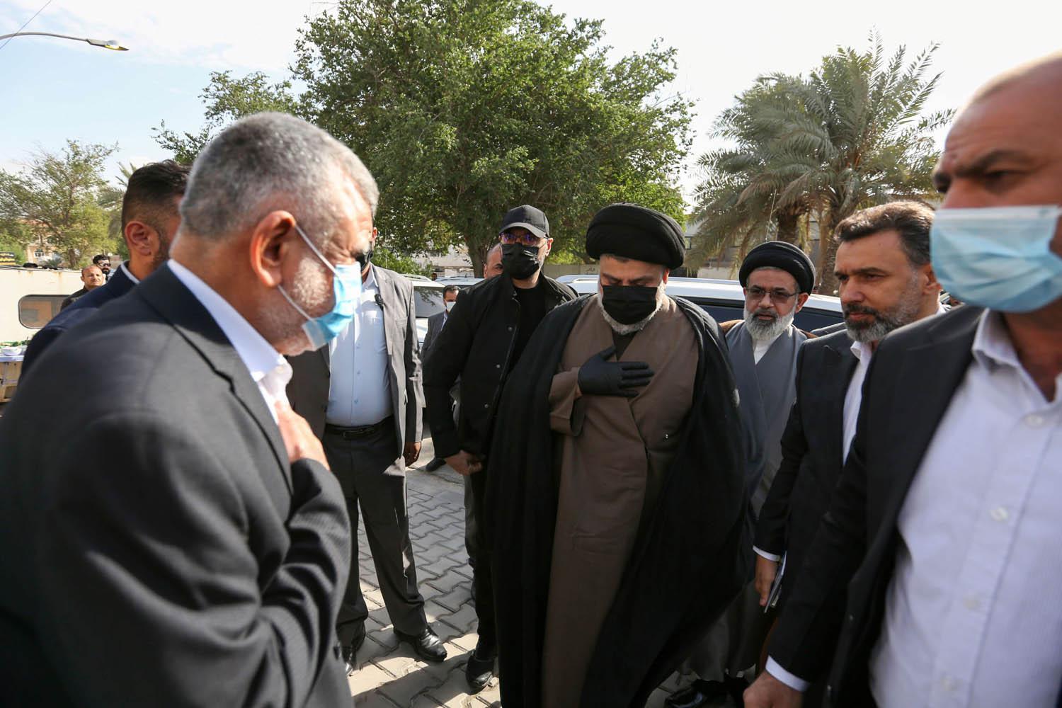 مقتدى الصدر وهادي العامري في لقاء تشاوري في بغداد