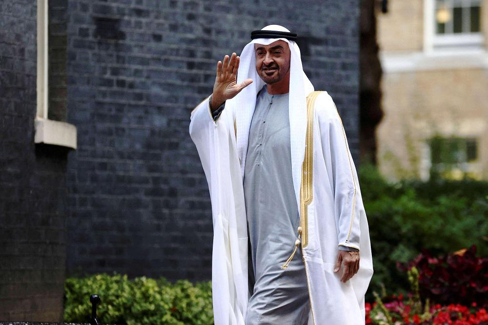 الإمارات تقف على الحياد في الأزمة الأوكرانية  