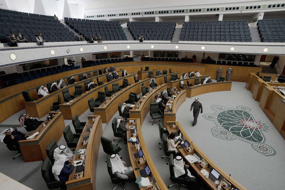 جلسة البرلمان أُلغيت بناء على استقالة الحكومة 