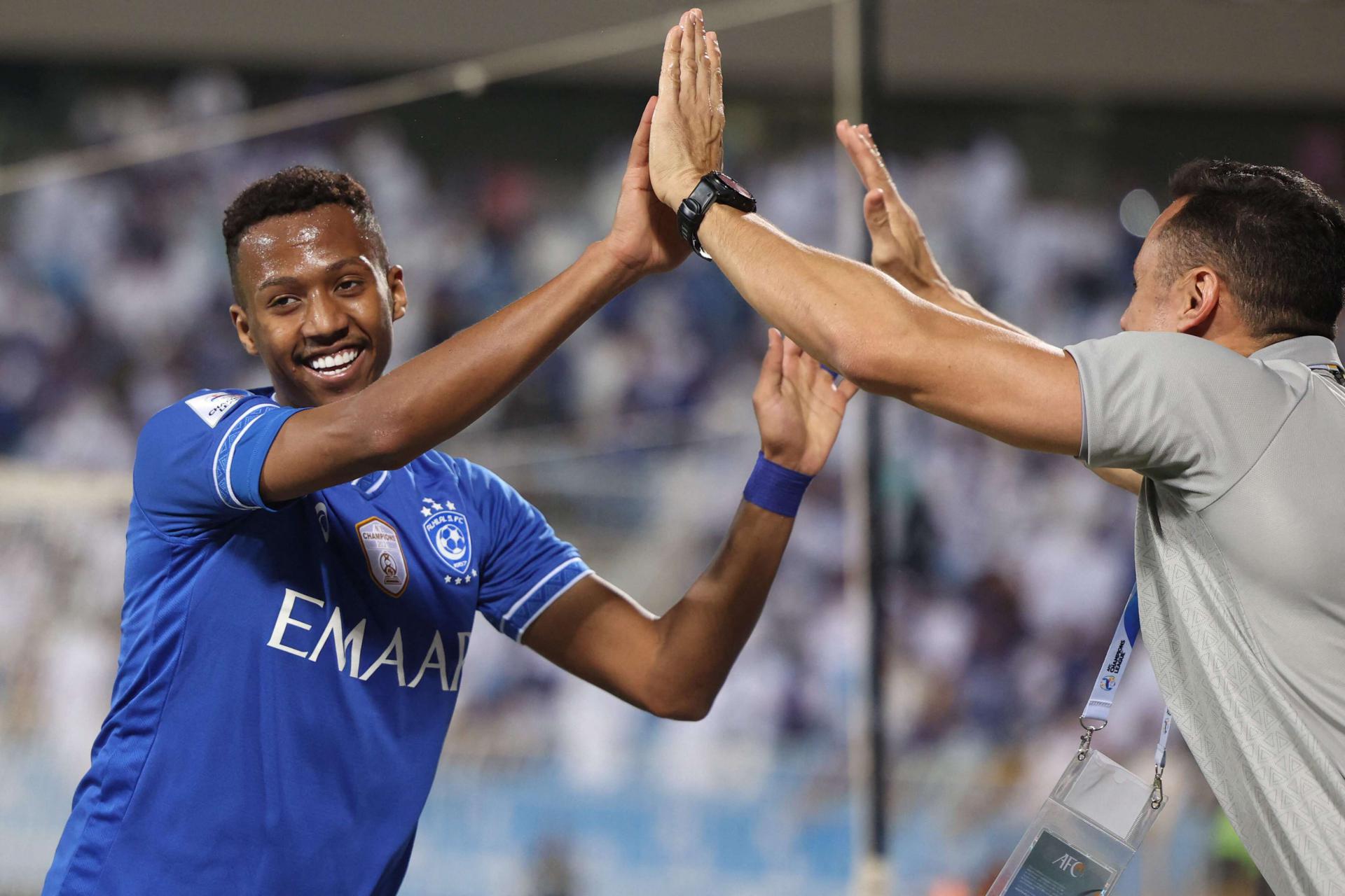  فريق 'الزعيم الهلالي' يرفع رصيده الكامل إلى تسع نقاط في المجموعة الأولى