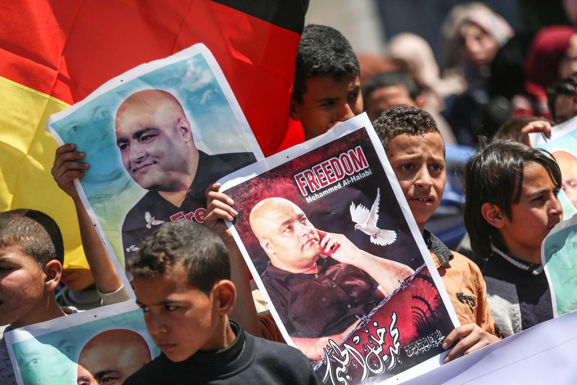 محمد الحلبي المدير السابق لوورلد فيجن محتجز لدى إسرائيل منذ 6 سنوات