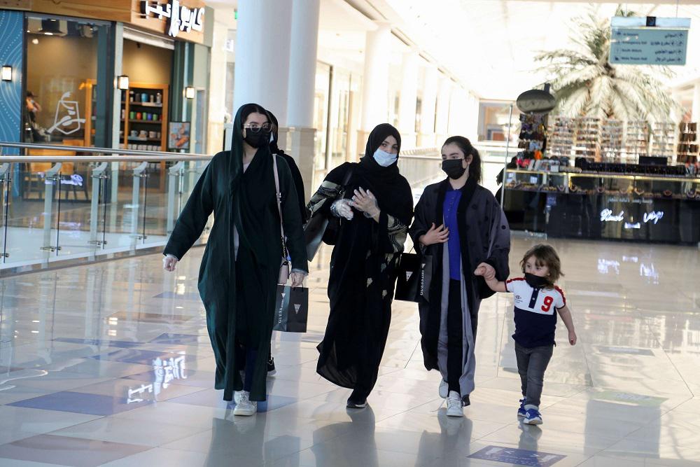 حادثة الاعتداء على فتيات بدار للأيتام تشوش على جهود السعودية لتعزيز حقوق المرأة