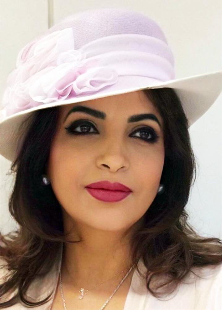 الشاعرة الإماراتية الشيخة فواغي القاسمي