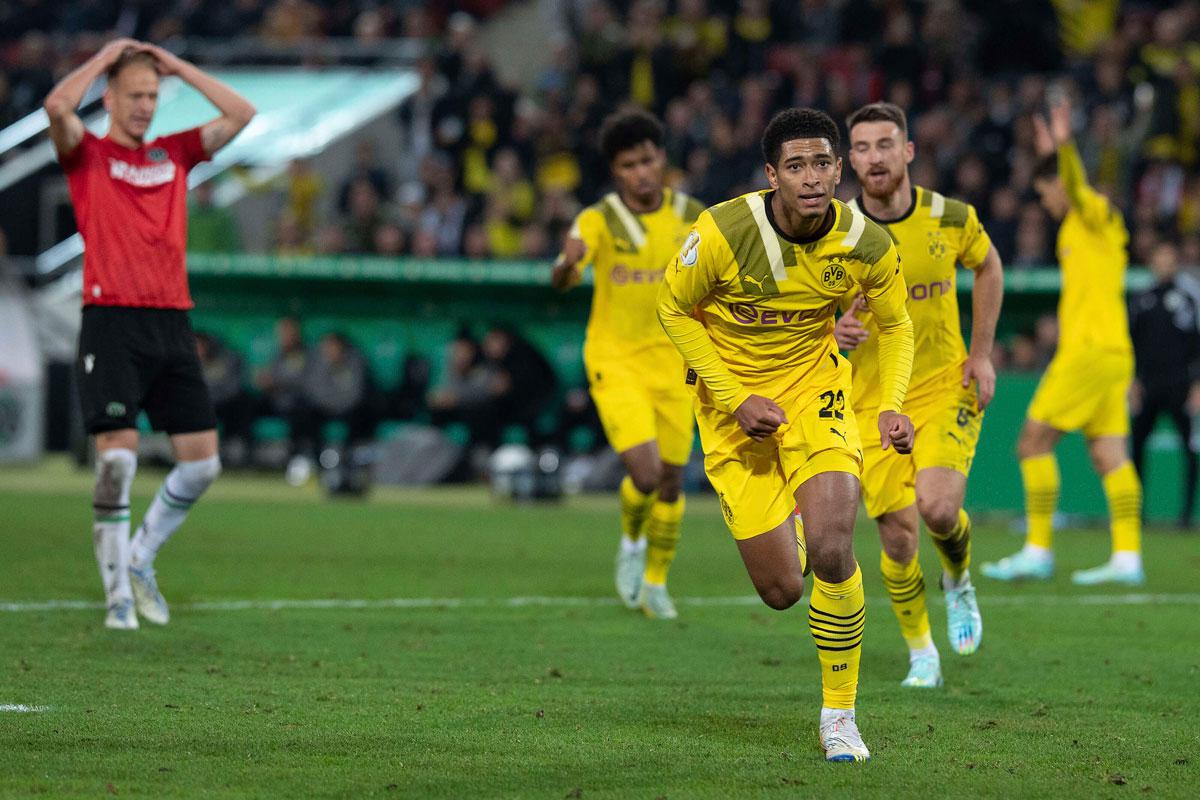 الحظ يبتسم للفريق الاصفر 