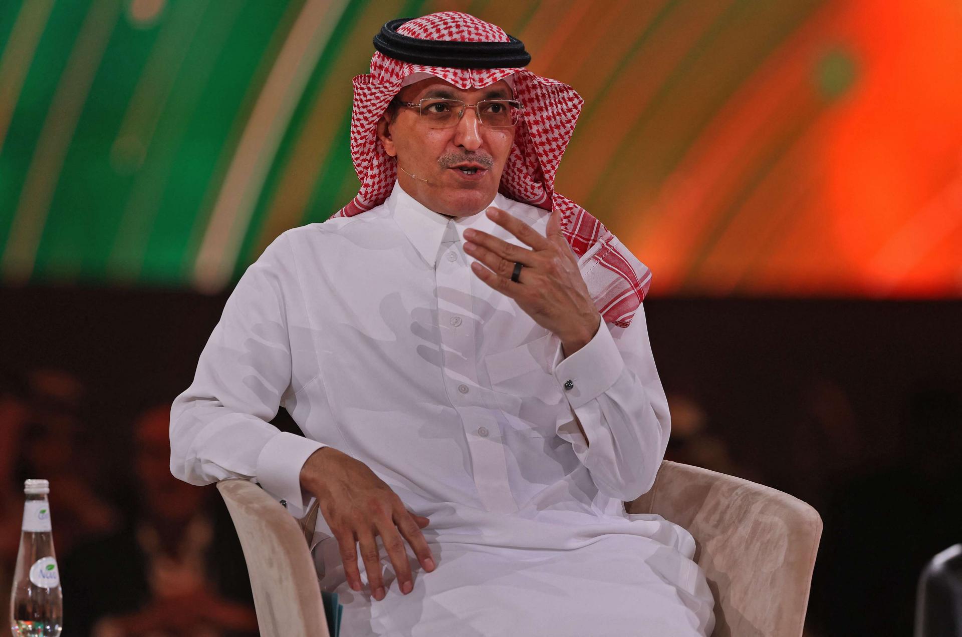 وزير المالية السعودي يؤكد على حق المملكة في حماية مصالحها