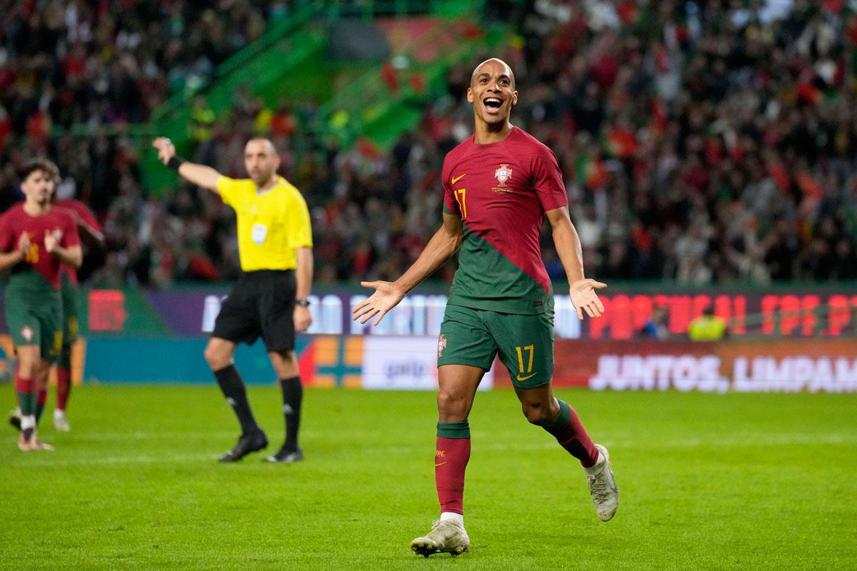 المنتخب البرتغالي ينهي استعداداته للمونديال بطريقة مثالية