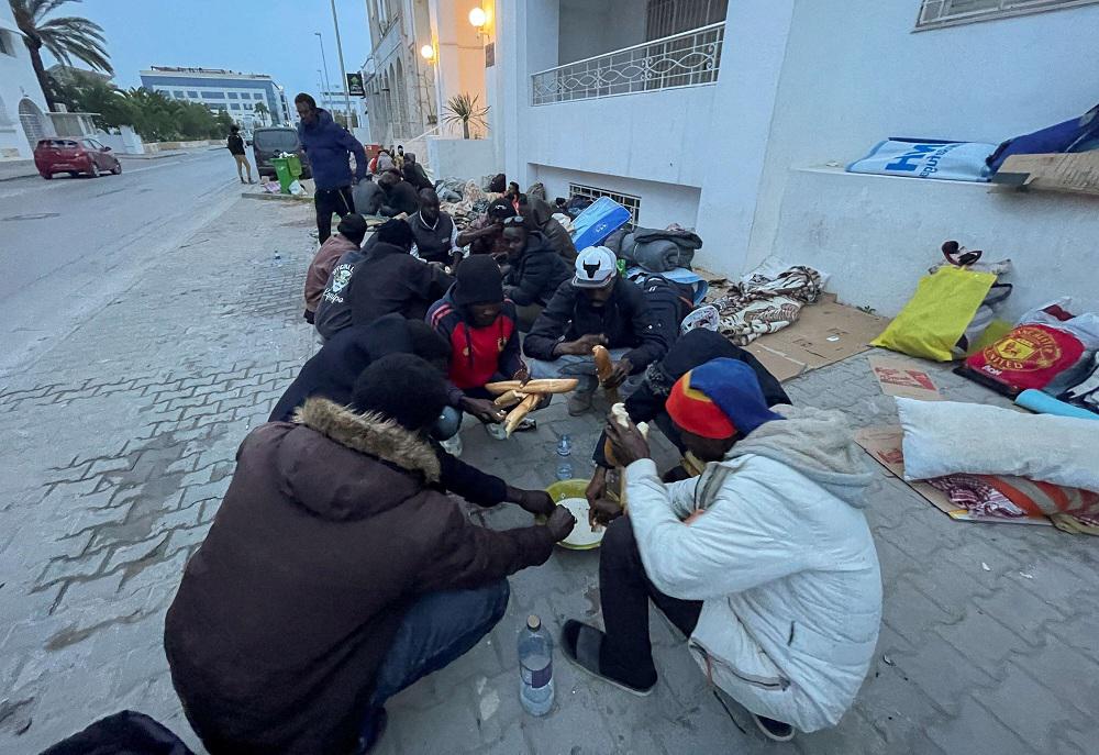 اللاجئون الأفارقة يواجهون وضعا صعبا في تونس