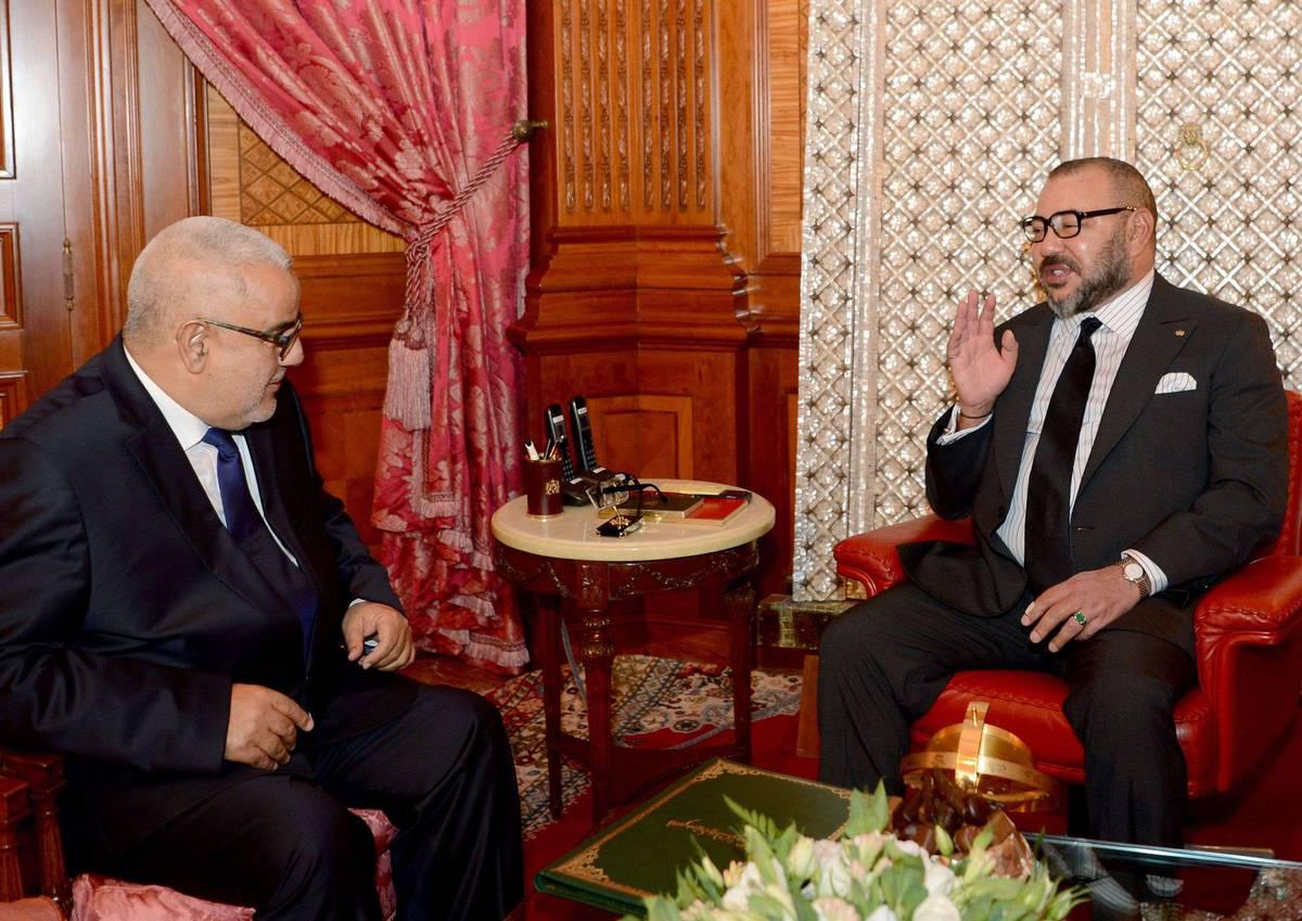 العاهل المغربي الملك محمد السادس يستقبل رئيس الحكومة عبدالاله بنكيران (2016)