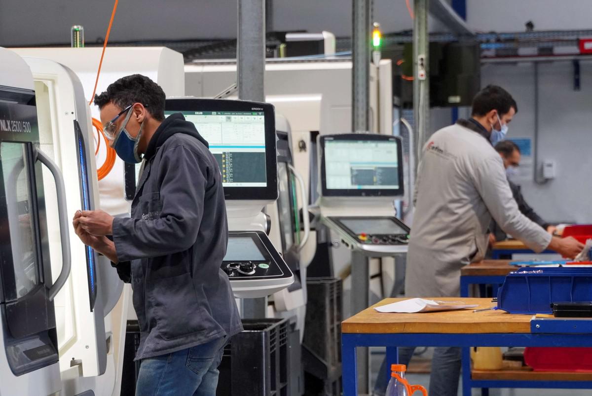 الاقتصاد المغربي تمكن من مواجهة الكثير من التحديات الدولية