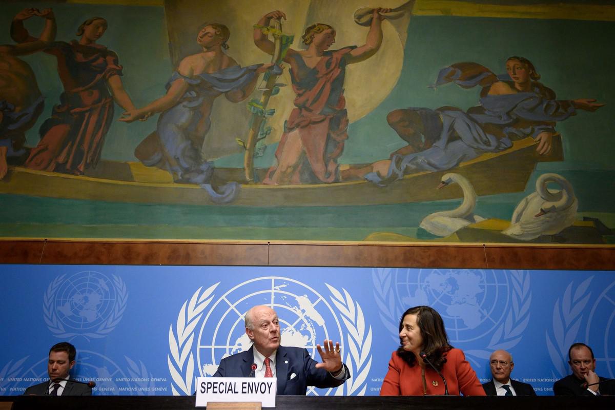 دي ميستورا لم يكشف بعد عن خطته لإخراج مفاوضات ملف النزاع من دائرة الجمود  