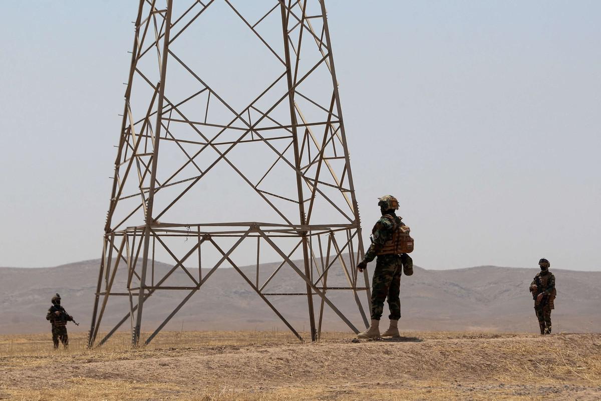 فجوة كبيرة بين الطلب على الكهرباء في العراق وإمداداتها