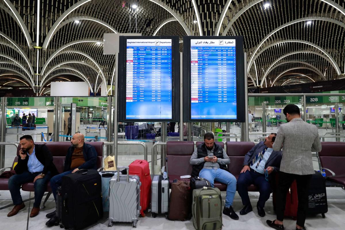 العراقيون يشتكون من وضع المطار المتردي منذ سنوات