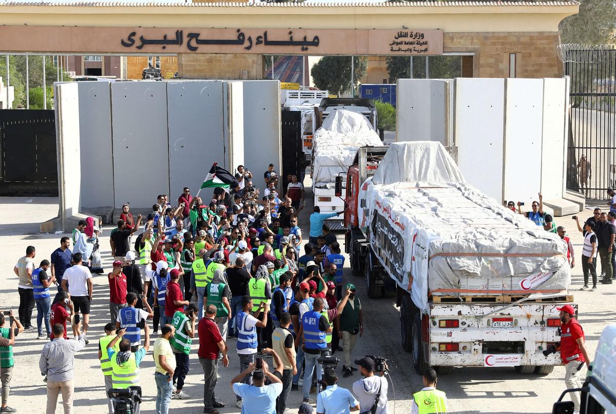منظمة الصحة العالمية تدخل 4 شاحنات الى غزة