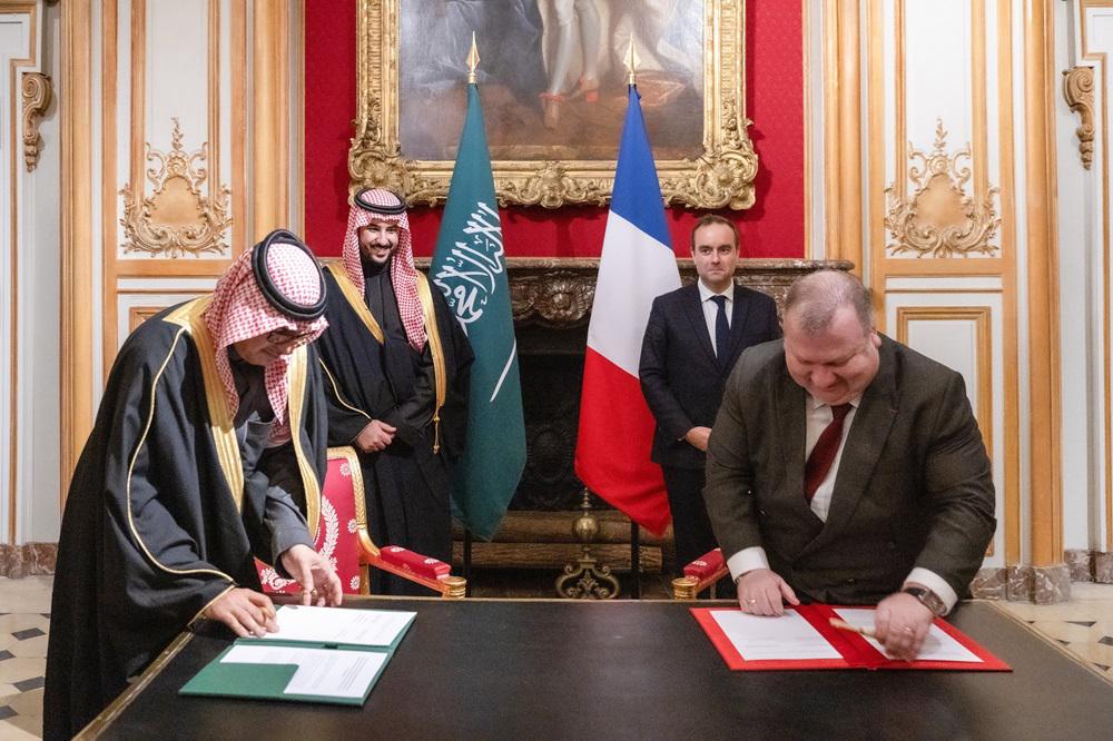 باريس تستفيد من دخول سوق التسلح السعودي