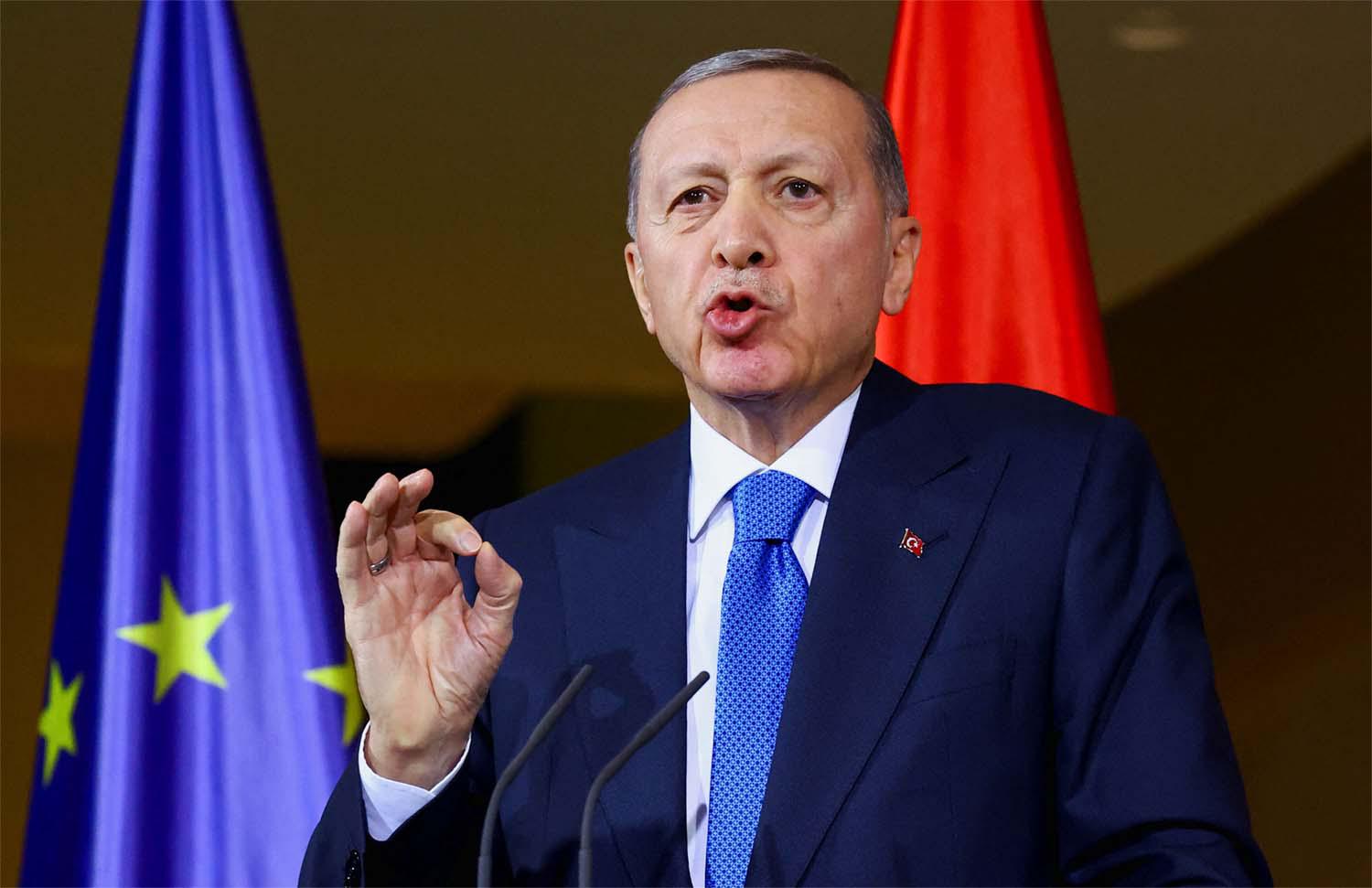 Erdogan called for Israel to hand back territories it occupies and end settlements in those territories