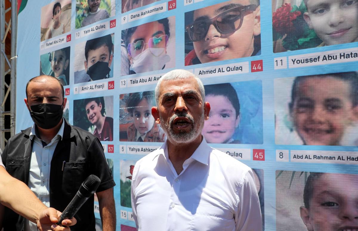 يحيى السنوار يتصدّر قائمة القادة الذين تطالب لندن بنفيهم  