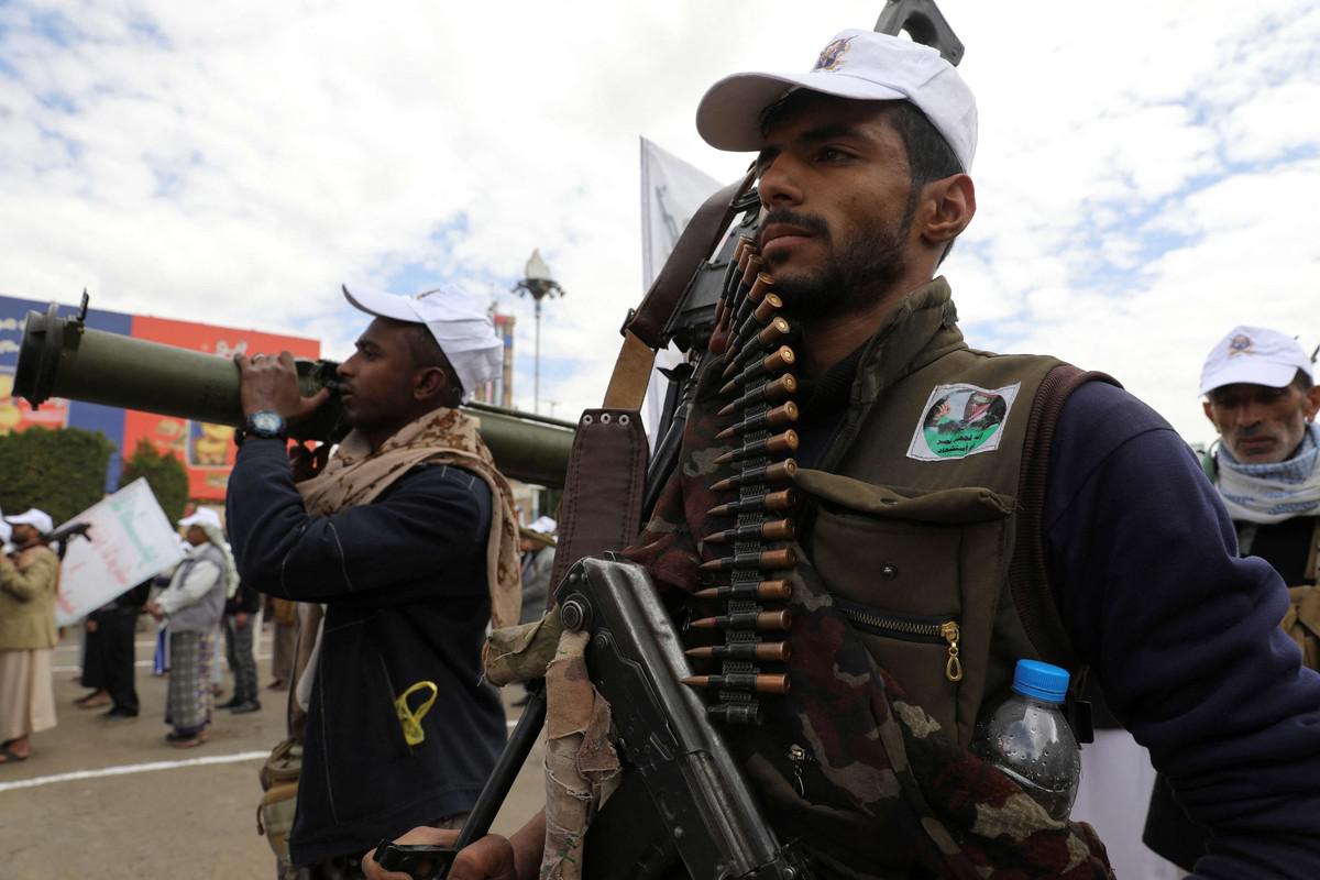 المسلحون الحوثيون تلقوا تدريبًا في جامعة خامنئي لعلوم البحار والتكنولوجيا