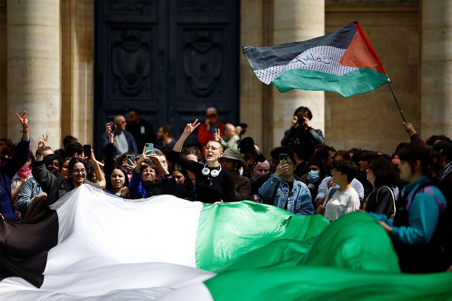 Anti-war protests are growing at universities