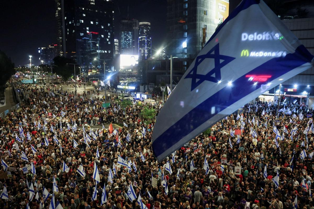 أكثر من 50 في المئة من الإسرائيليين يساندون تحرك الجيش في رفح مهما كانت العواقب