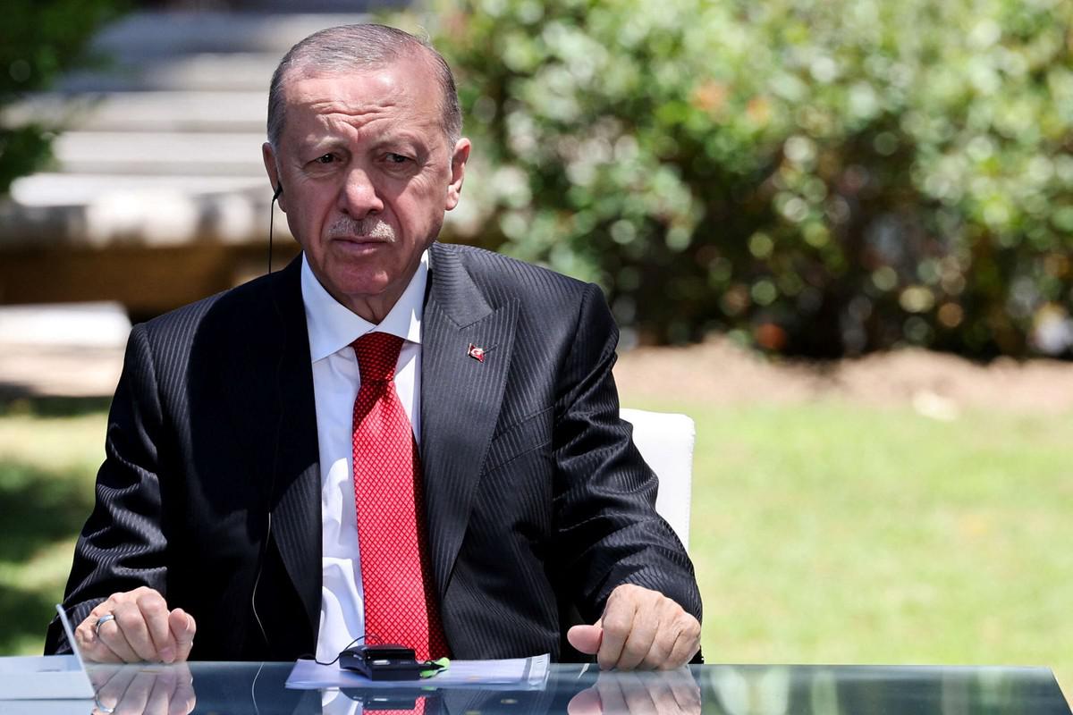 أردوغان يتجاهل شرط سوريا بسحب القوات التركية   